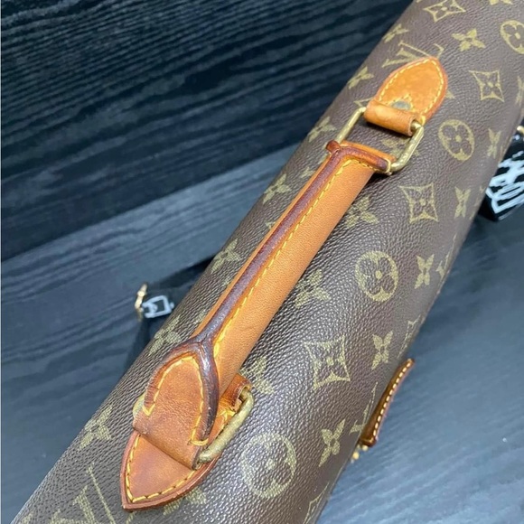 Louis Vuitton Briefcase ( Serviette ). - Picture 15 of 17